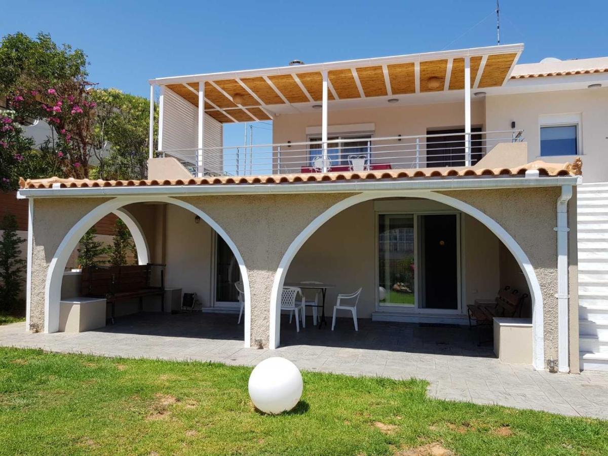 Casa Denva Villa Kalivia Thorikou Exterior photo